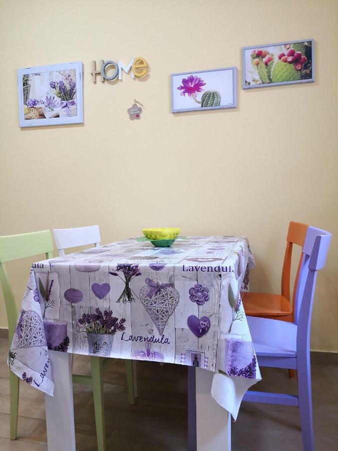 Corso Italia 83 Daire Taranto Dış mekan fotoğraf