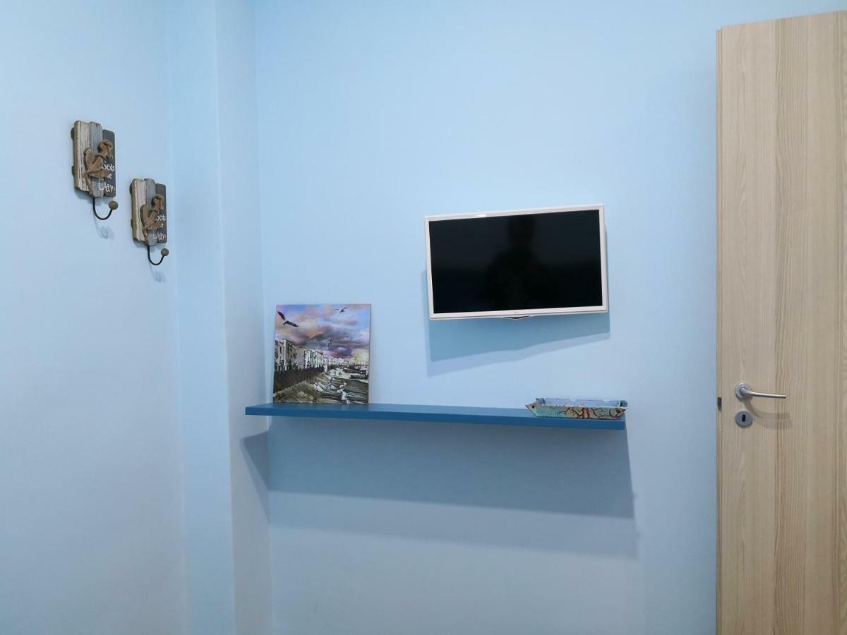 Corso Italia 83 Daire Taranto Dış mekan fotoğraf